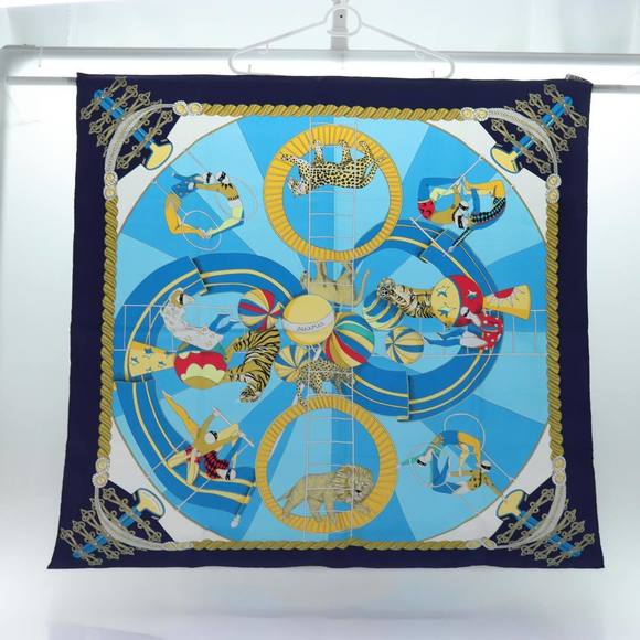 HERMES Carre 90 Scarf ""CIRCUS"" Silk Blue Light Blue white Auth ac3186 - Picture 14 of 15